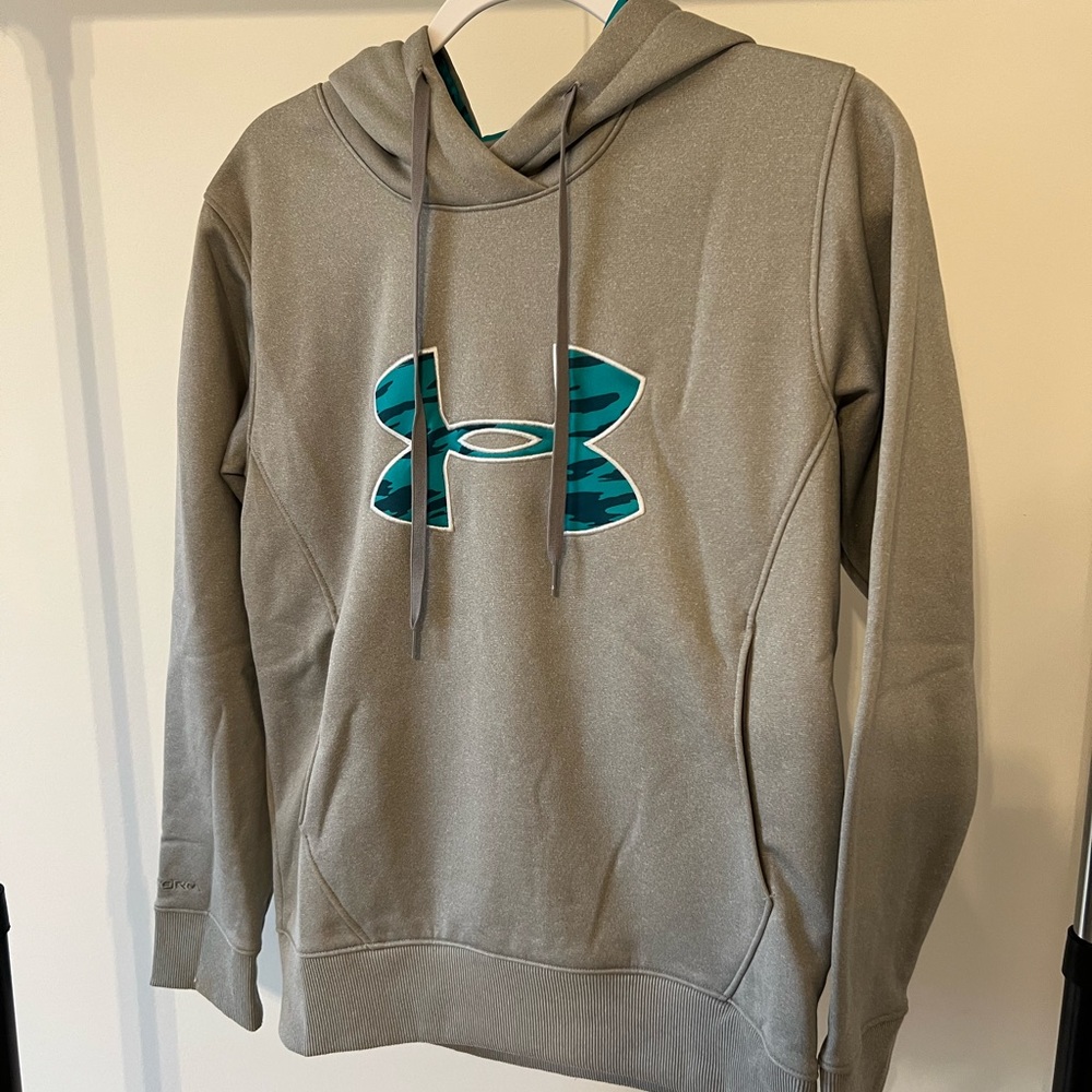Under Armour Hoodie (Cold Gear)